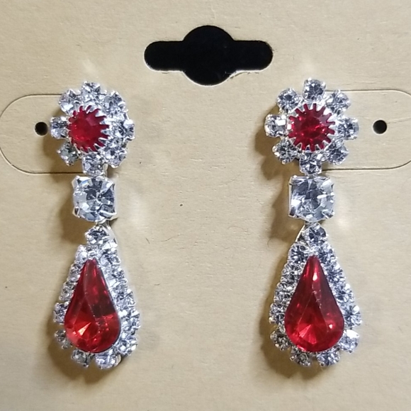 Ruby Red Earring, Bracelet and Necklace Set - Picture 4 of 8